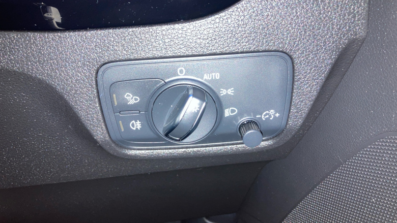 Audi Q2 30 TDI Black Edition 5dr S Tronic Diesel Estate